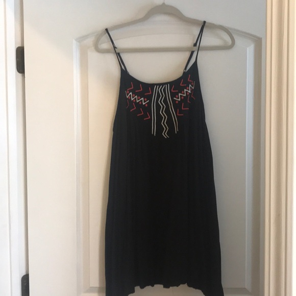 BB Dakota Dresses & Skirts - Black B.B. Dakota dress with Aztec print